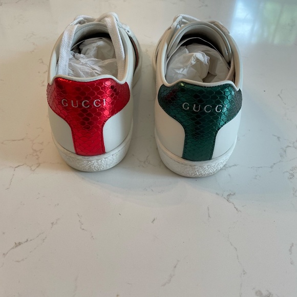 Gucci Ace Sneakers - Size 35, like new in pristine condition! - Picture 7 of 8
